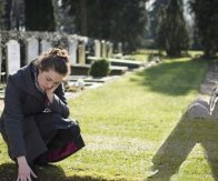 Obsessão Entre Entes Queridos (O excesso de apego dos que ficam pode atrapalhar nosso entes queridos no plano espiritual)