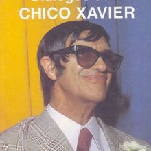 Capa de Ponte: Diálogos com Chico Xavier, A